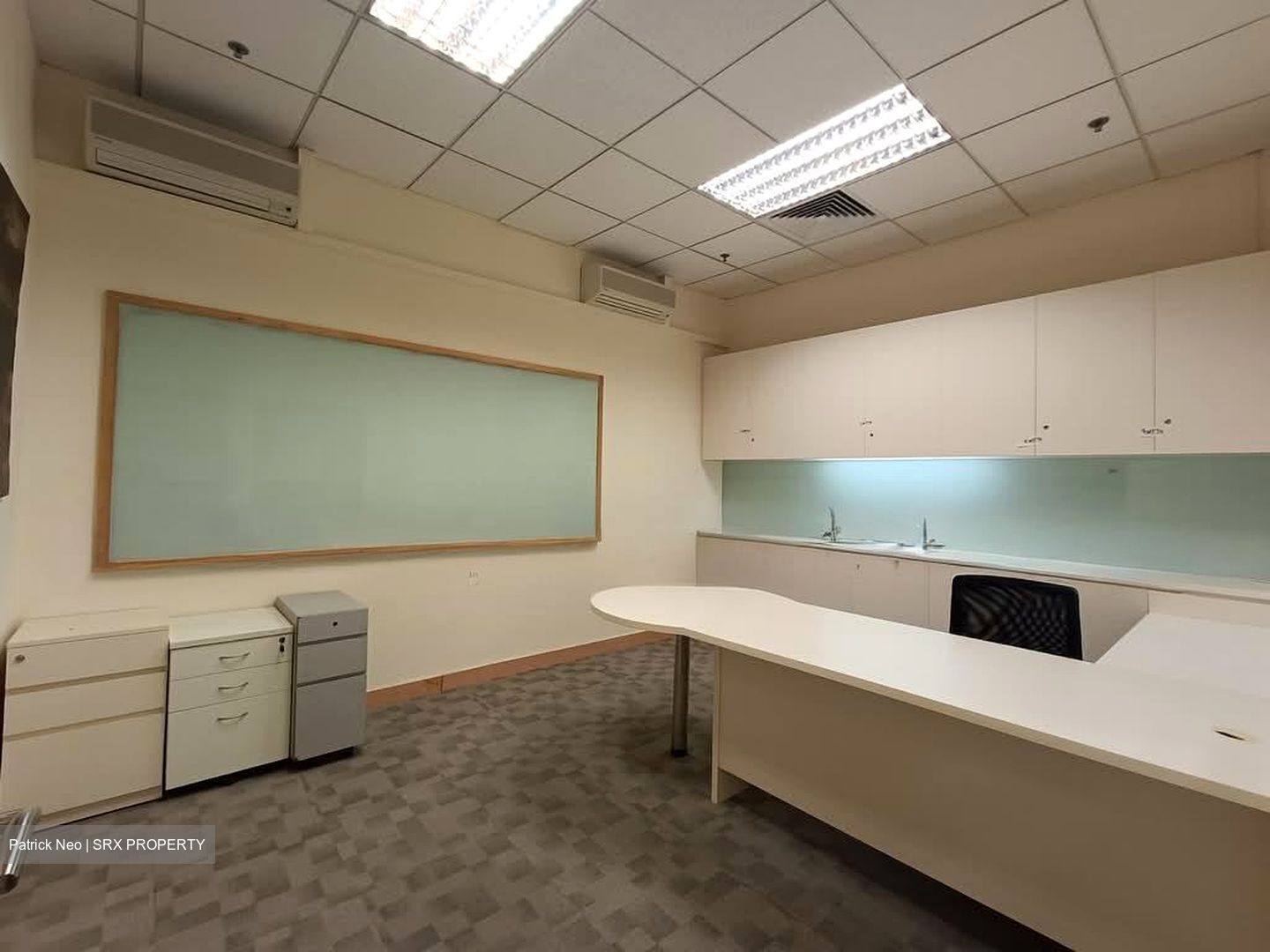 Lorong 8 Toa Payoh (D12), Factory #546083901